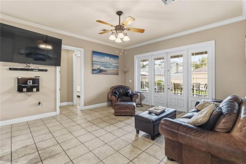 House in Saint Cloud, Florida 4 bedrooms, 235.6 sq.m. № 2398472 - photo 14