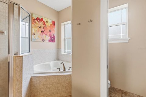 House in Saint Cloud, Florida 4 bedrooms, 235.6 sq.m. № 2398472 - photo 29