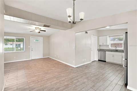 Villa ou maison à vendre à Seminole, Floride: 3 chambres, 87.61 m2 № 2312573 - photo 11