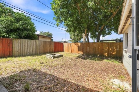Villa ou maison à vendre à Seminole, Floride: 3 chambres, 87.61 m2 № 2312573 - photo 30