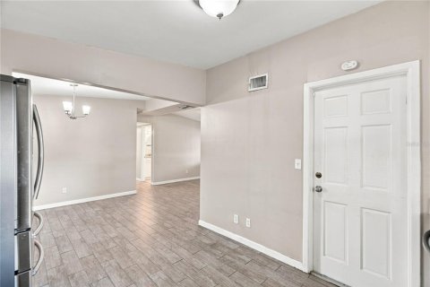 Villa ou maison à vendre à Seminole, Floride: 3 chambres, 87.61 m2 № 2312573 - photo 14