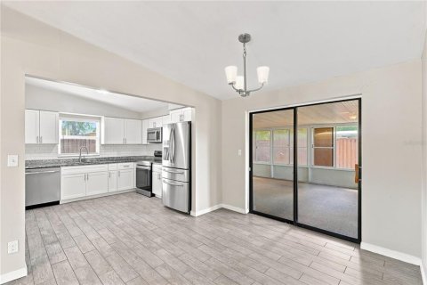 Villa ou maison à vendre à Seminole, Floride: 3 chambres, 87.61 m2 № 2312573 - photo 10