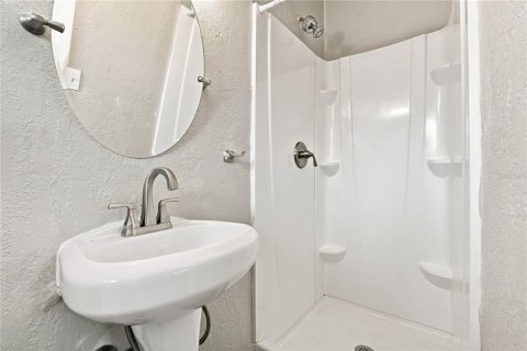 Villa ou maison à vendre à Seminole, Floride: 3 chambres, 87.61 m2 № 2312573 - photo 22