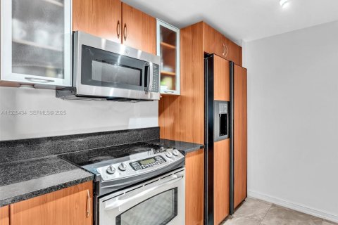 Copropriété à louer à Aventura, Floride: 2 chambres, 109.53 m2 № 1986929 - photo 5