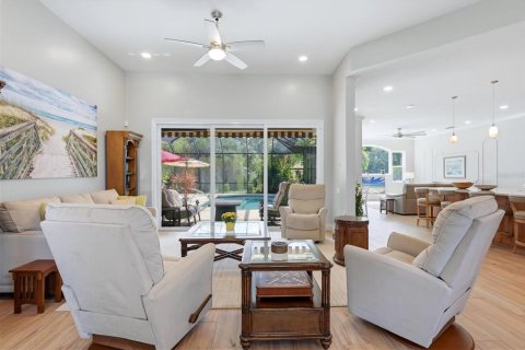 Villa ou maison à vendre à Bradenton, Floride: 3 chambres, 234.11 m2 № 2419572 - photo 15