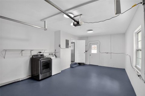 Villa ou maison à vendre à Deltona, Floride: 3 chambres, 137.59 m2 № 2306716 - photo 15
