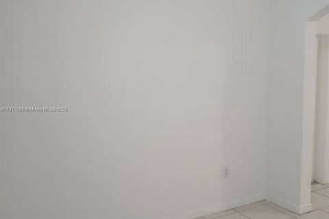 Touwnhouse à louer à Homestead, Floride: 3 chambres, 134.43 m2 № 1973386 - photo 24