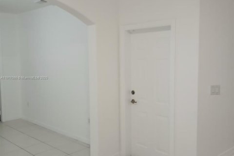 Touwnhouse à louer à Homestead, Floride: 3 chambres, 134.43 m2 № 1973386 - photo 27