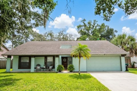 House in Orlando, Florida 4 bedrooms, 154.59 sq.m. № 2337333