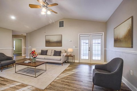 Apartamento en alquiler en Newberry, Florida, 3 dormitorios, 139.17 m2 № 1846354 - foto 9