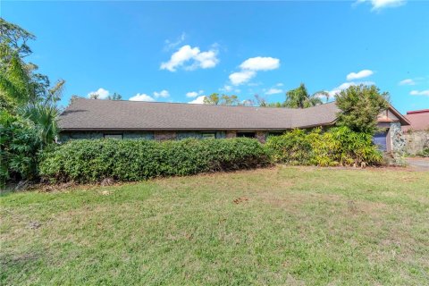 House in Sarasota, Florida 3 bedrooms, 185.06 sq.m. № 1527835 - photo 3