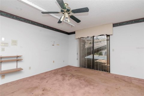 House in Sarasota, Florida 3 bedrooms, 185.06 sq.m. № 1527835 - photo 28