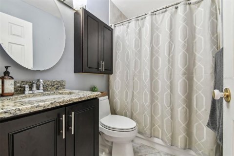 Купить кондоминиум в Сарасота, Флорида 6 комнат, 94.39м2, № 1718777 - фото 29