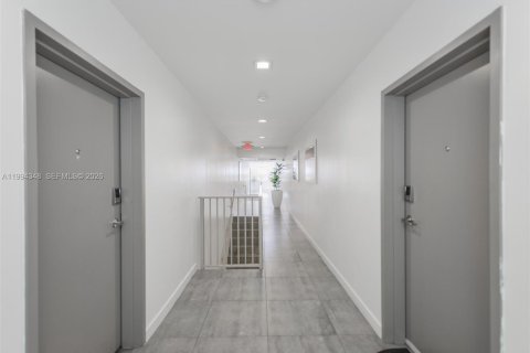 Appartement à louer à Miami, Floride: 1 chambre, 68.75 m2 № 2063081 - photo 18