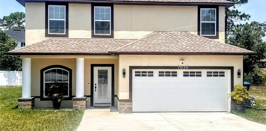 Villa ou maison à Spring Hill, Floride 4 chambres, 215.53 m2 № 1747590