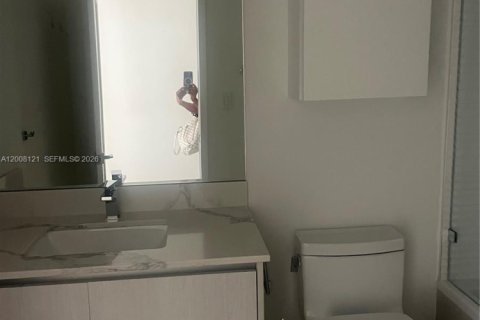 Condo in Miami Beach, Florida, 2 bedrooms № 2073827 - photo 12