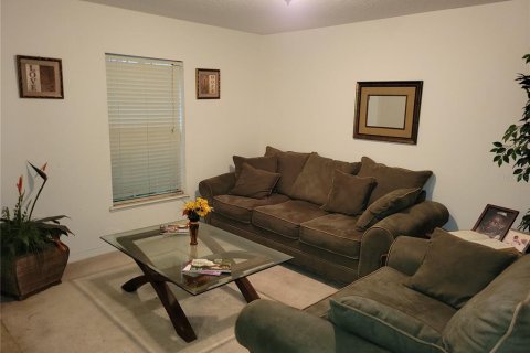 Casa en venta en Mascotte, Florida, 4 dormitorios, 271.65 m2 № 1364487 - foto 2