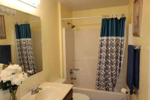 Casa en venta en Mascotte, Florida, 4 dormitorios, 271.65 m2 № 1364487 - foto 18