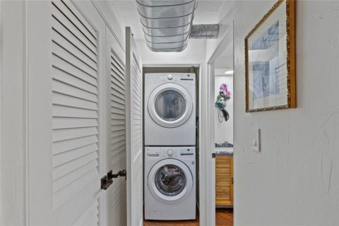 Condominio en venta en Clearwater, Florida, 2 dormitorios, 117.43 m2 № 1918944 - foto 29