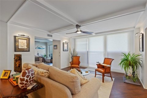 Condominio en venta en Clearwater, Florida, 2 dormitorios, 117.43 m2 № 1918944 - foto 12