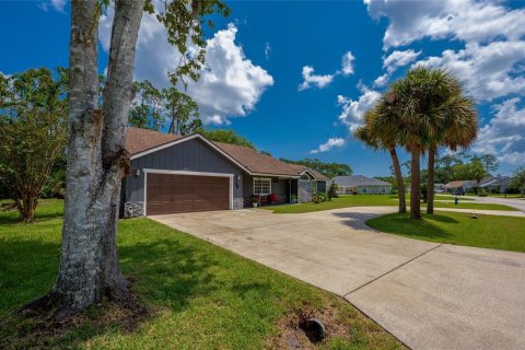 Villa ou maison à vendre à Palm Coast, Floride: 5 chambres, 250.09 m2 № 2324821 - photo 2
