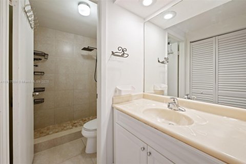 Townhouse in Pembroke Pines, Florida 3 bedrooms, 126.35 sq.m. № 1972504 - photo 23