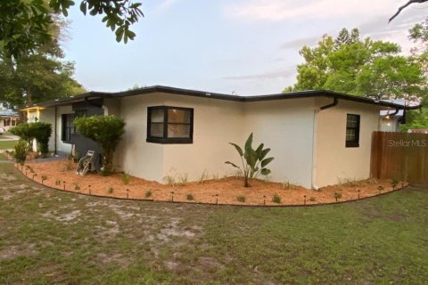 House in Orlando, Florida 3 bedrooms, 113.81 sq.m. № 1838811 - photo 5