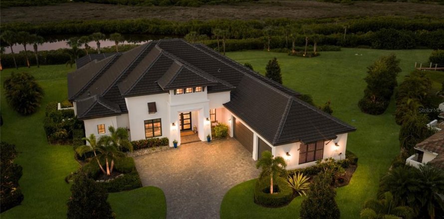 Casa en Parrish, Florida 4 dormitorios, 343 m2 № 2347747