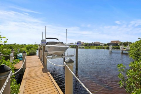 Casa en venta en Parrish, Florida, 4 dormitorios, 343 m2 № 2347747 - foto 3
