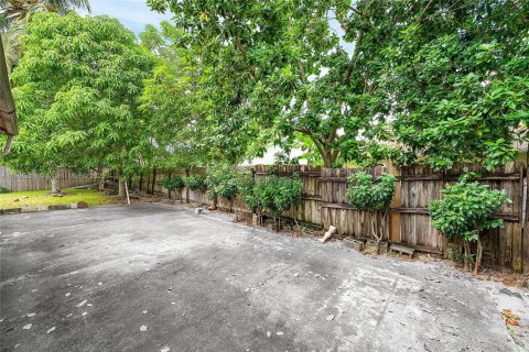 Купить виллу или дом в Лейк-Уорт, Флорида 3 спальни, 146.04м2, № 1955809 - фото 20