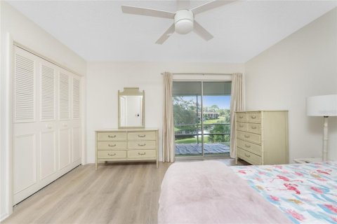 Condo in Englewood, Florida, 1 bedroom  № 1342331 - photo 17
