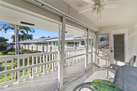 Copropriété à vendre à Pompano Beach, Floride: 2 chambres, 102.19 m2 № 2152762 - photo 3