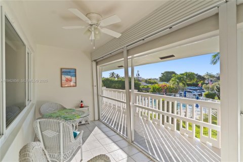 Copropriété à vendre à Pompano Beach, Floride: 2 chambres, 102.19 m2 № 2152762 - photo 17