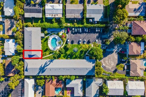 Copropriété à vendre à Pompano Beach, Floride: 2 chambres, 102.19 m2 № 2152762 - photo 9