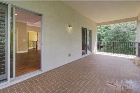 Casa en alquiler en Tampa, Florida, 5 dormitorios, 291.25 m2 № 1883995 - foto 21