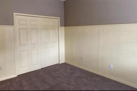 Casa en alquiler en Tampa, Florida, 5 dormitorios, 291.25 m2 № 1883995 - foto 30