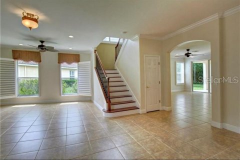 Casa en alquiler en Tampa, Florida, 5 dormitorios, 291.25 m2 № 1883995 - foto 7