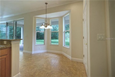Casa en alquiler en Tampa, Florida, 5 dormitorios, 291.25 m2 № 1883995 - foto 13
