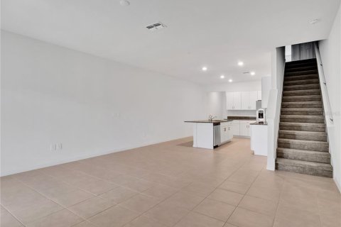 Adosado en alquiler en Parrish, Florida, 3 dormitorios, 154.78 m2 № 1880532 - foto 13