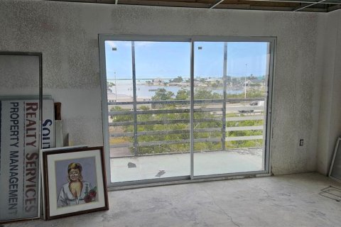Commercial property in Englewood, Florida 108.14 sq.m. № 2206503 - photo 18
