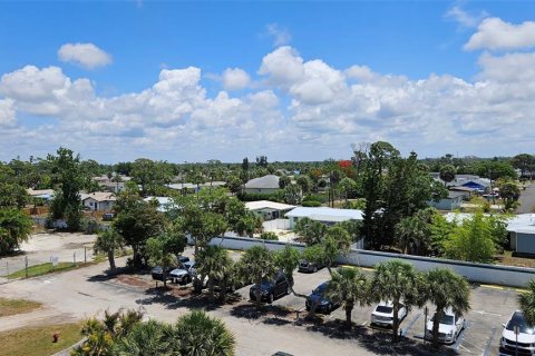 Commercial property in Englewood, Florida 108.14 sq.m. № 2206503 - photo 22