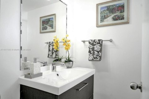 Condominio en venta en Miami, Florida, 2 dormitorios, 96.25 m2 № 1774288 - foto 15