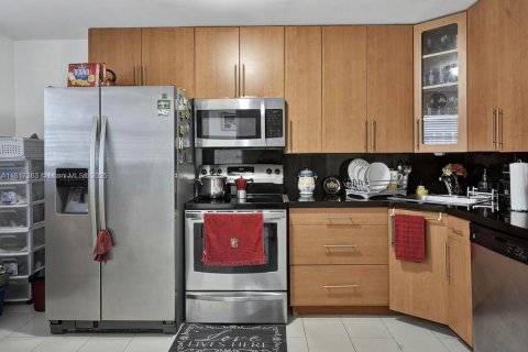 Condominio en venta en Miami, Florida, 2 dormitorios, 96.25 m2 № 1774288 - foto 7