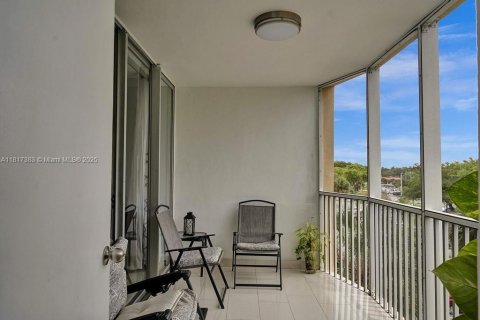 Condominio en venta en Miami, Florida, 2 dormitorios, 96.25 m2 № 1774288 - foto 10