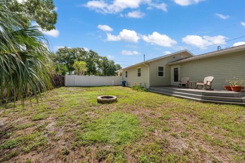 Villa ou maison à vendre à Palm Harbor, Floride: 2 chambres, 112.23 m2 № 2149996 - photo 27