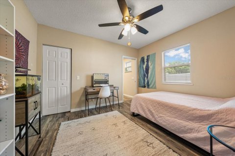 Villa ou maison à vendre à Palm Harbor, Floride: 2 chambres, 112.23 m2 № 2149996 - photo 19