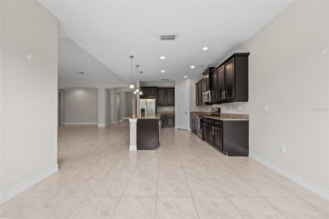 Villa ou maison à vendre à Fort Myers, Floride: 3 chambres, 239.97 m2 № 2321404 - photo 18