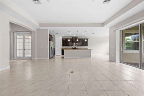 Villa ou maison à vendre à Fort Myers, Floride: 3 chambres, 239.97 m2 № 2321404 - photo 8