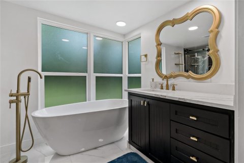 Casa en venta en Dunedin, Florida, 4 dormitorios, 235.6 m2 № 1837632 - foto 29