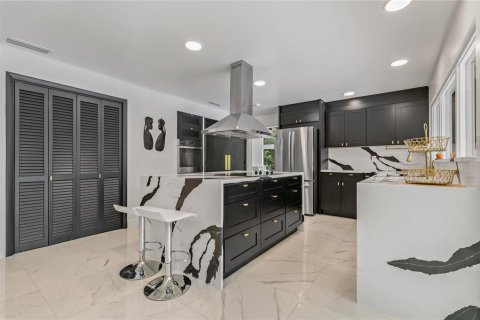 Casa en venta en Dunedin, Florida, 4 dormitorios, 235.6 m2 № 1837632 - foto 3